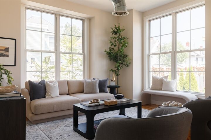 Property Photo:  27 Osgood Street 6  MA 02143 