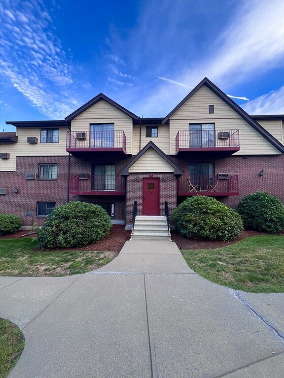 Property Photo:  11 Royal Crest Dr 8  MA 02368 