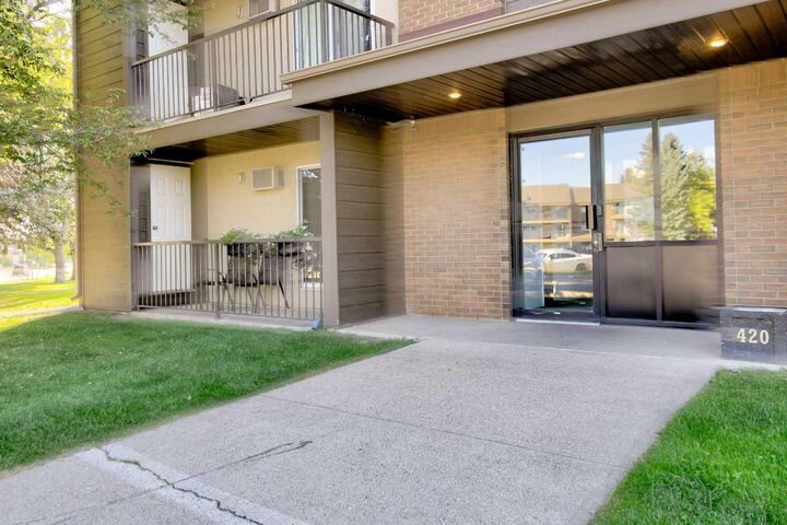420 Columbia Boulevard W 109  Lethbridge AB T1K 5R4 photo
