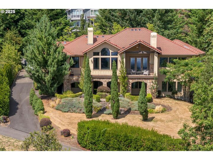 Property Photo: 10005 NW Thompson Rd OR 97229