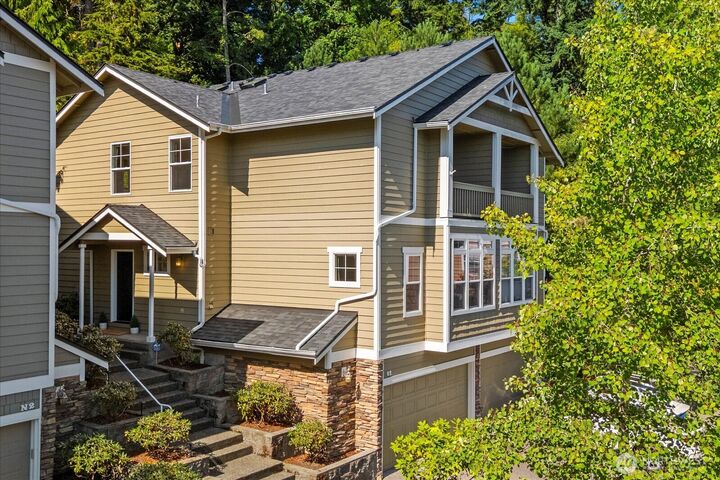 Property Photo: 5300 Glenwood Avenue O1 WA 98203