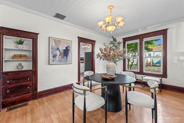 Property Photo: 916 S J Street WA 98405