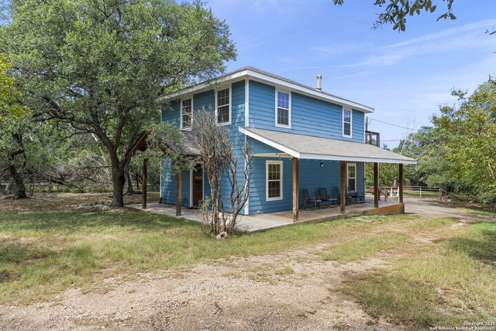 Property Photo:  1265 Comanche Path  TX 78003 