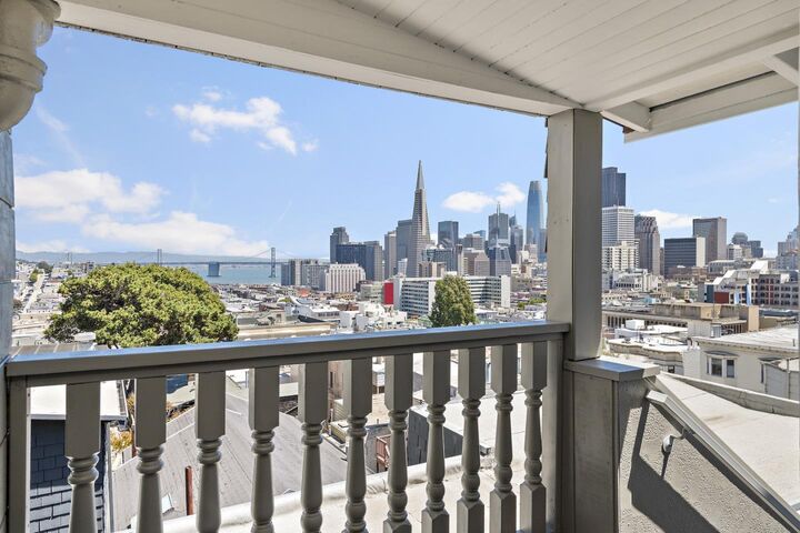 950-954 Vallejo Street Unit 950 House  San Francisco CA 94133 photo