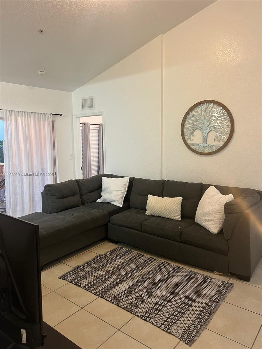 Property Photo: 20930 SW 87th Ave 303 FL 33189