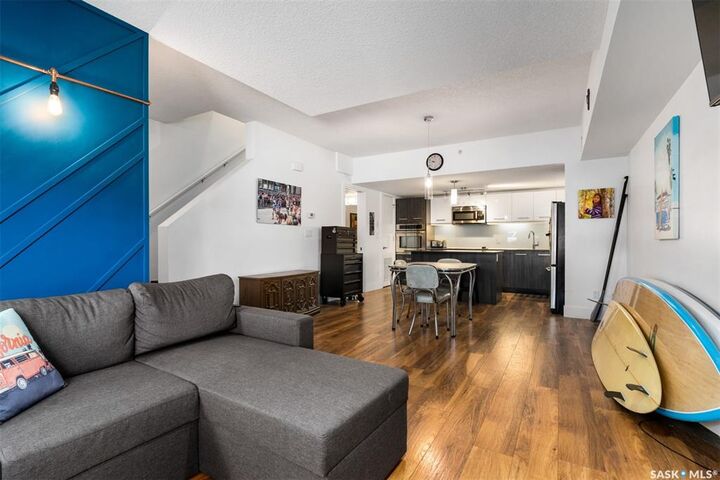 Property Photo: 418 C Avenue S SK S7M 1N6