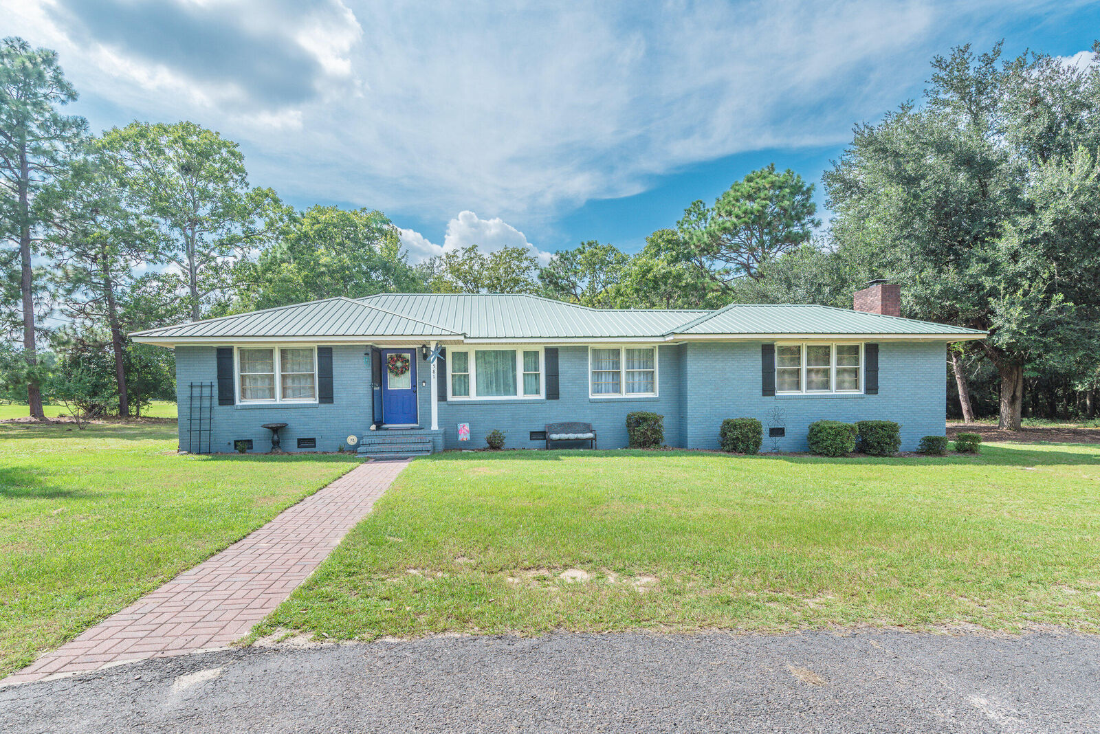 Property Photo: 581 Montmorenci Road SC 29801
