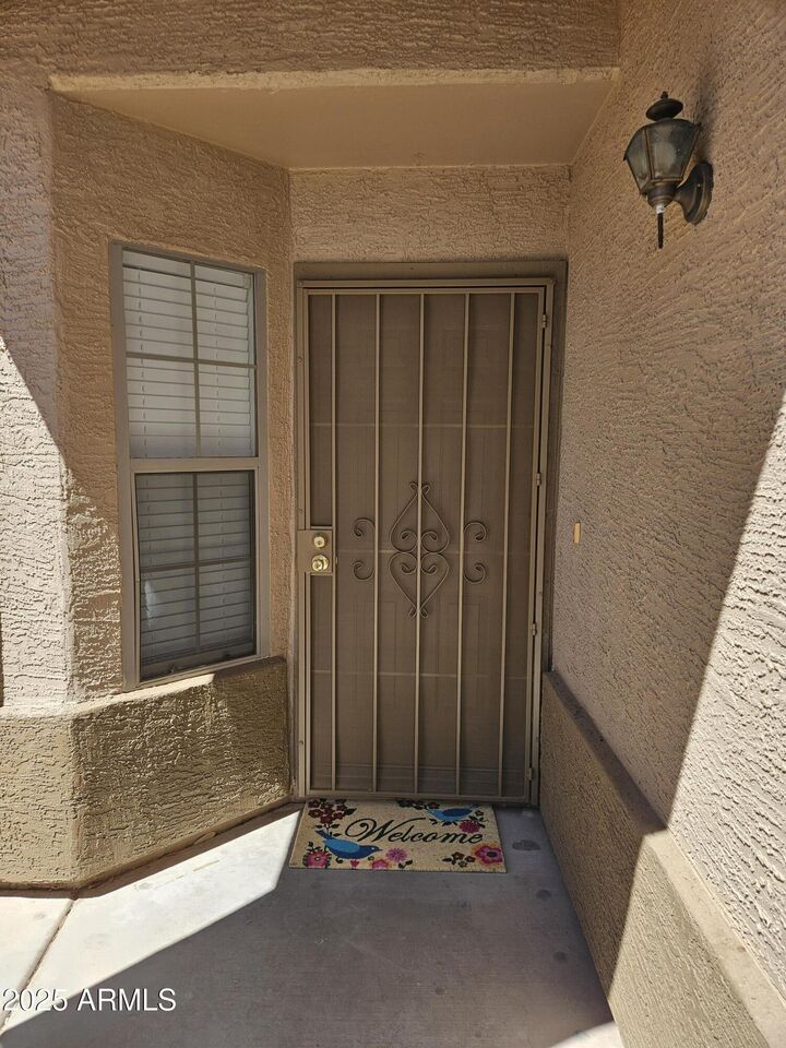 Property Photo: 720 S Del Rio Court AZ 85120