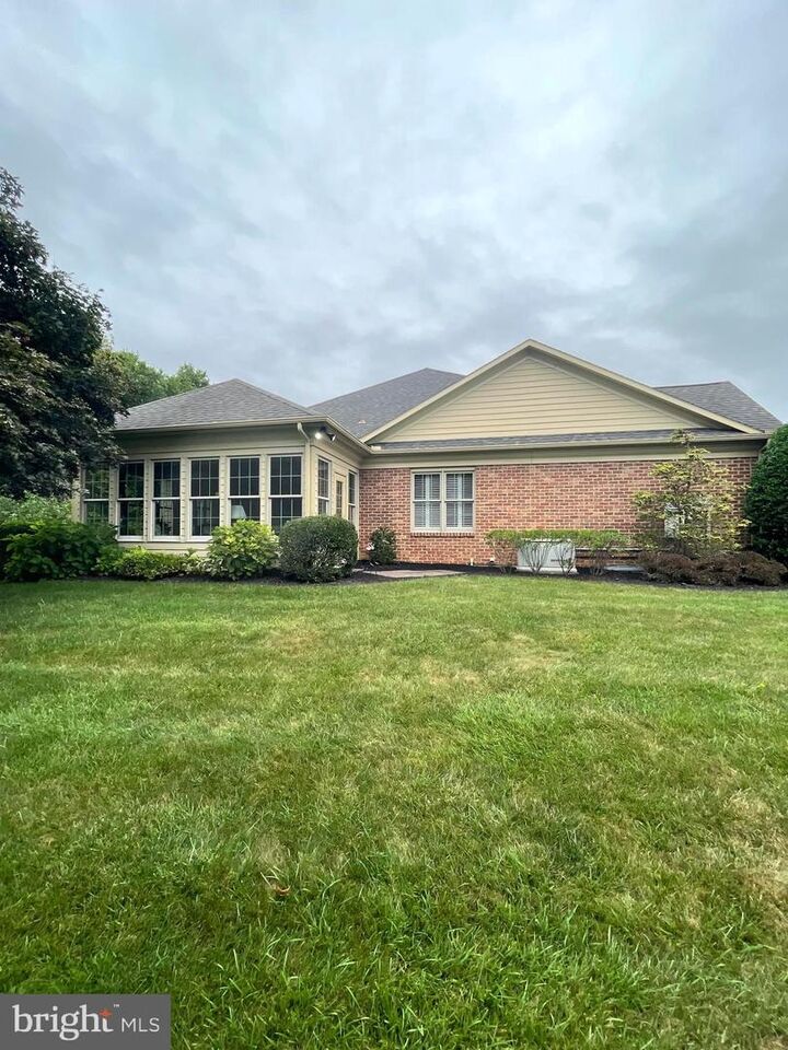Property Photo: 29 Almond Drive PA 17033