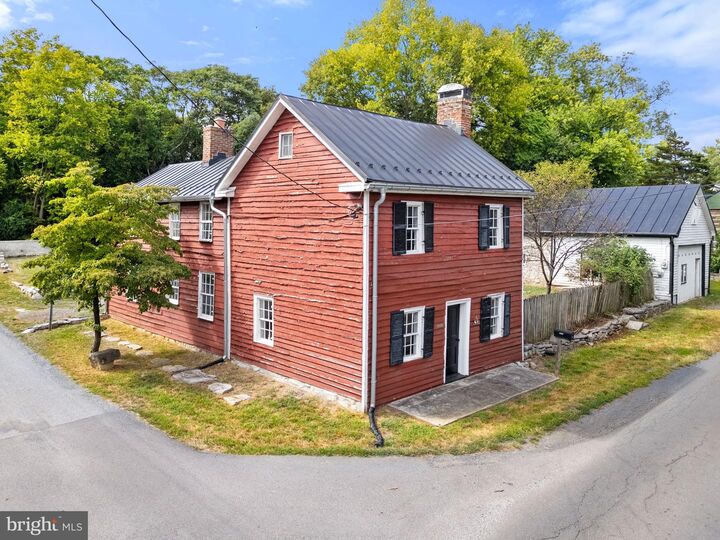 Property Photo: 7379 Queen St WV 25430