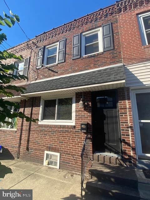 2638 E Dauphin Street  Philadelphia PA 19125 photo