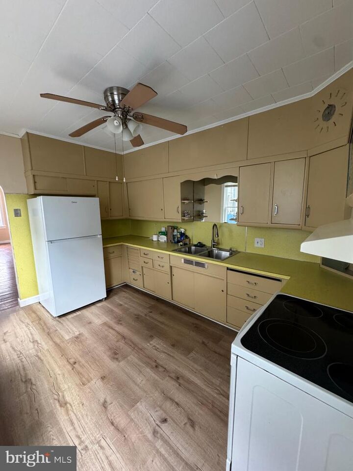 Property Photo: 328 Miller Street PA 19602