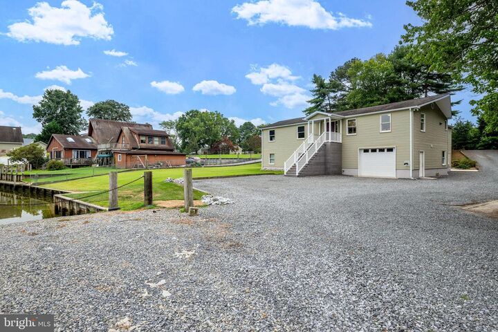 Property Photo: 24151 Creek View Drive DE 19966