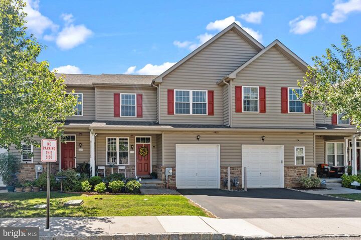 Property Photo:  116 Nicoles Way  PA 19067 