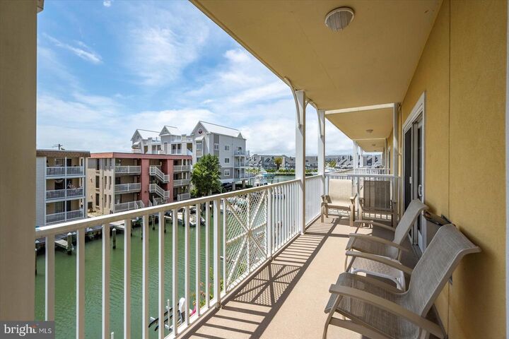 Property Photo:  301 14th Street 204  MD 21842