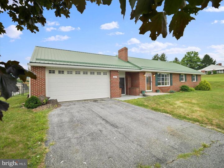 Property Photo: 169 School House Road PA 17252