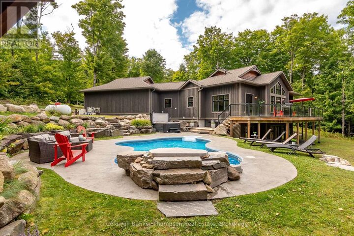 Photo de la propriété:  15 Forest Hill Lane  ON P1H 2N5 