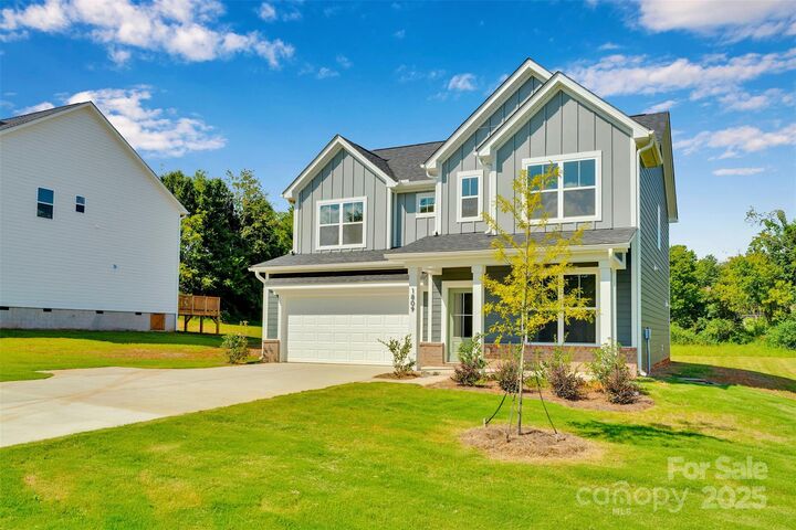 Property Photo: 1809 Country Club Road 3 NC 28092