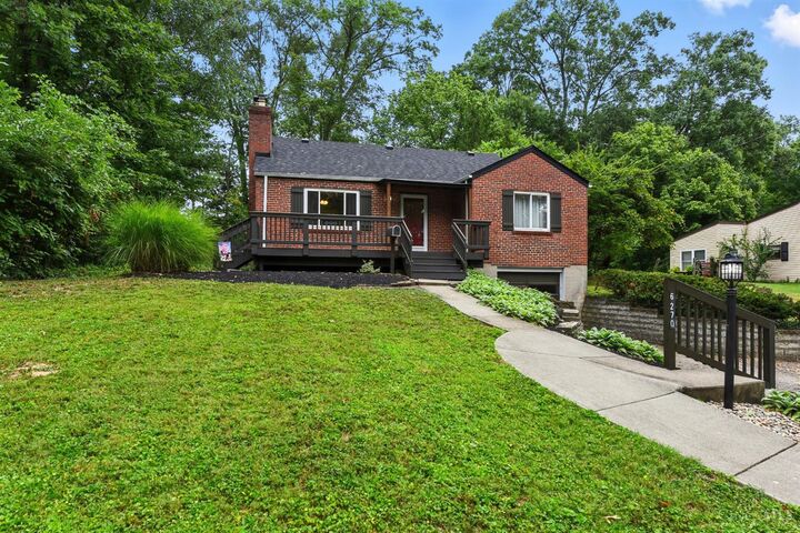 Property Photo:  6270 Dawes Lane  OH 45230 