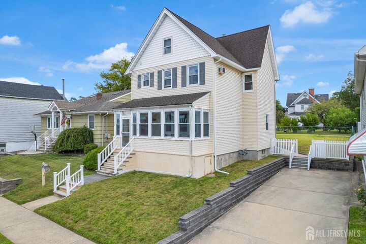Property Photo: 257 George Street NJ 08879