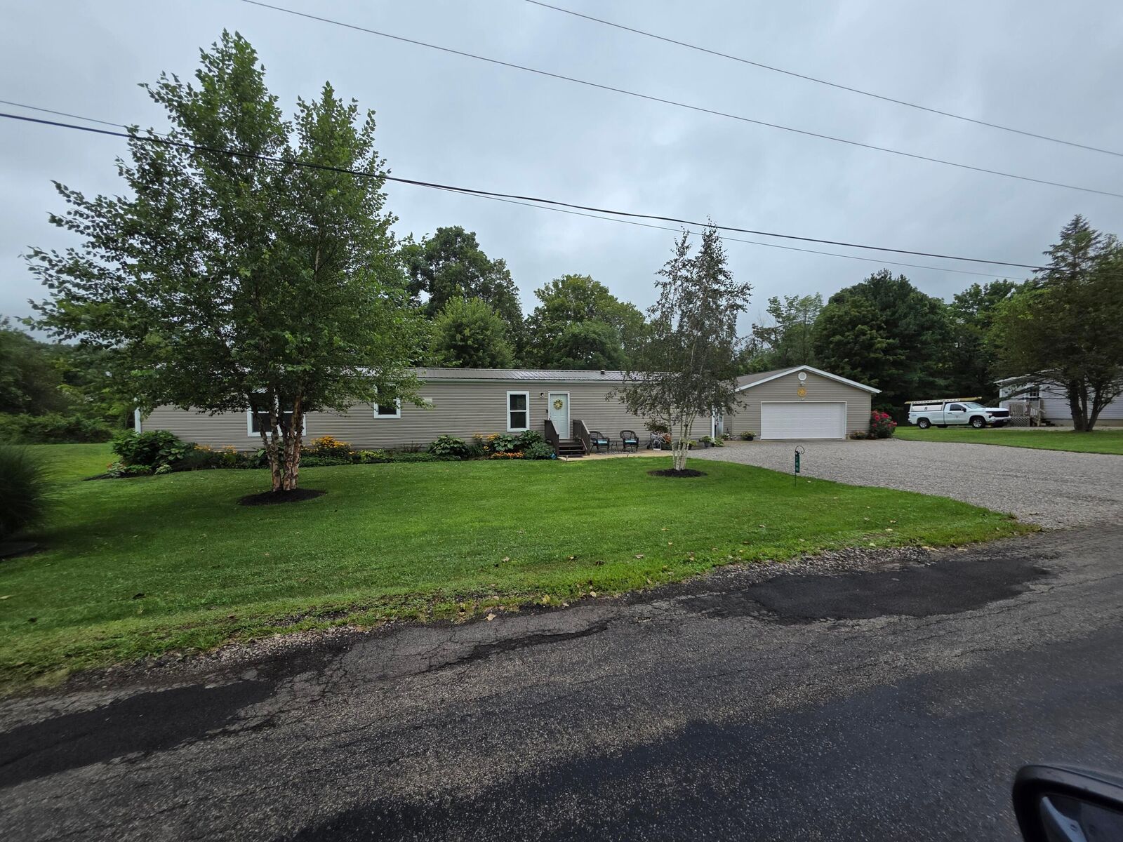 Property Photo: 7326 State Route 19 OH 43338