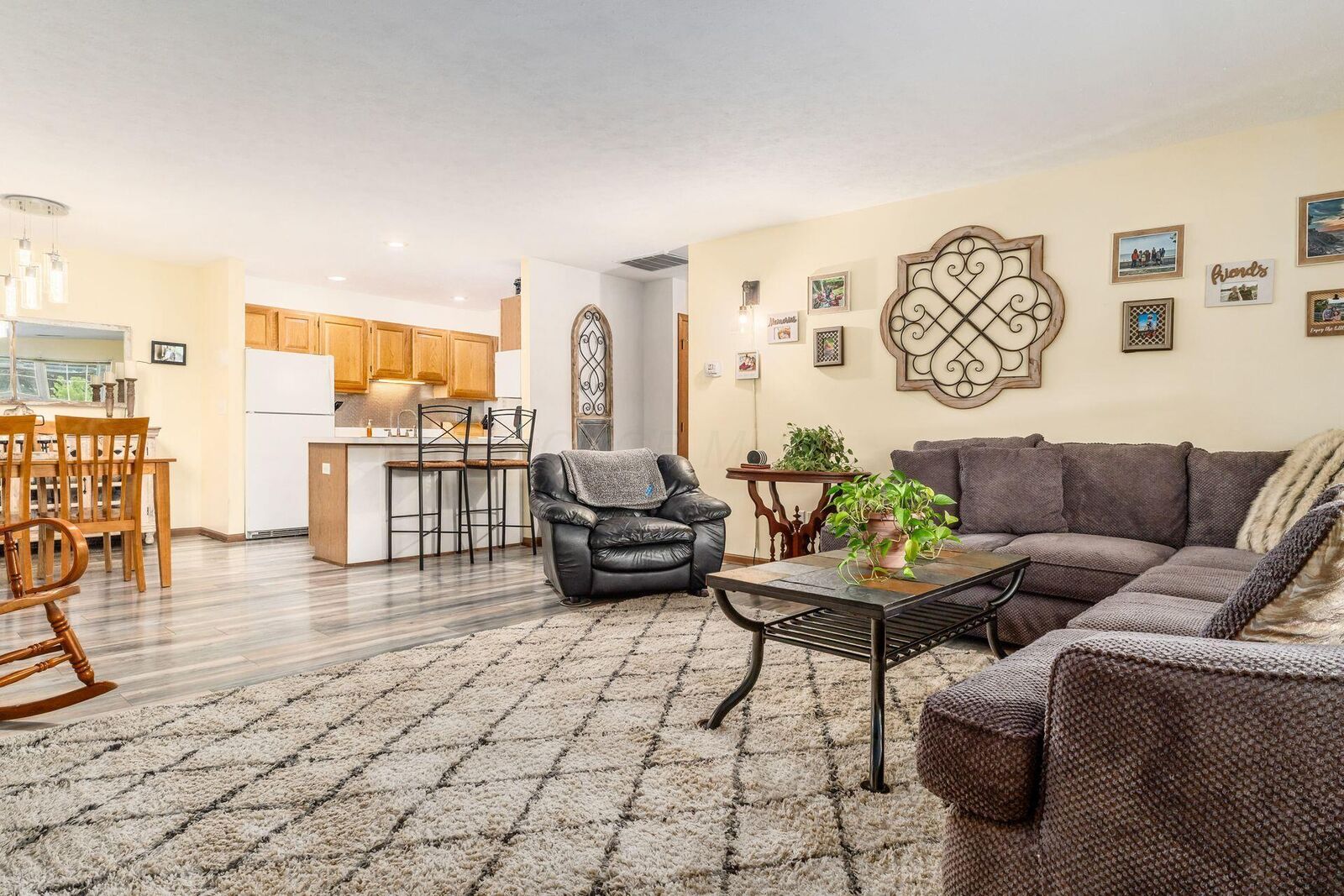Property Photo: 259 Goosepond Road OH 43055