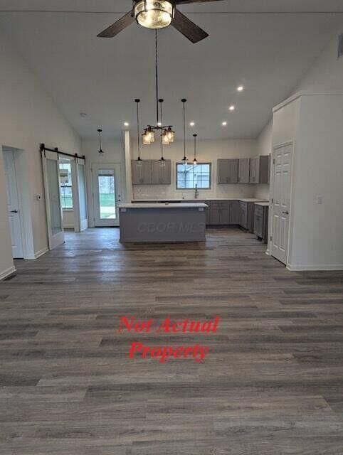 Property Photo: 653 Exeter Way OH 43302
