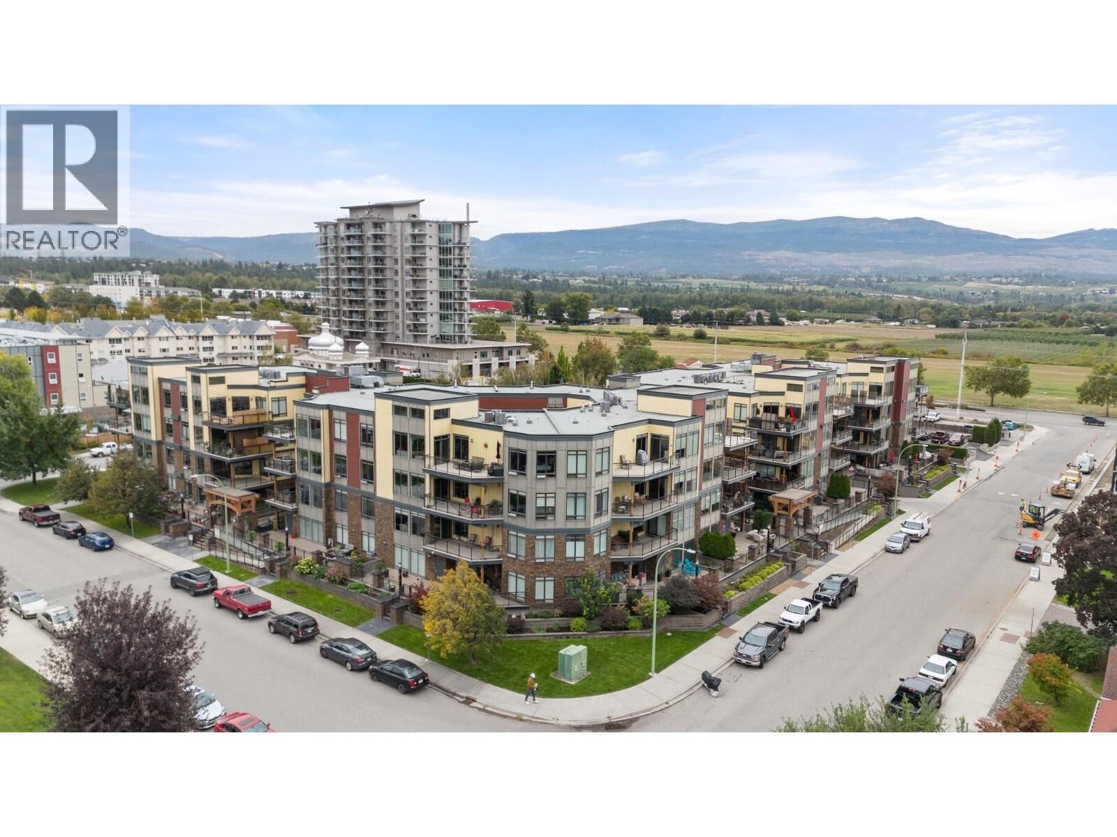 Property Photo: 2011 Agassiz Road 205 BC V1Y 9Z8
