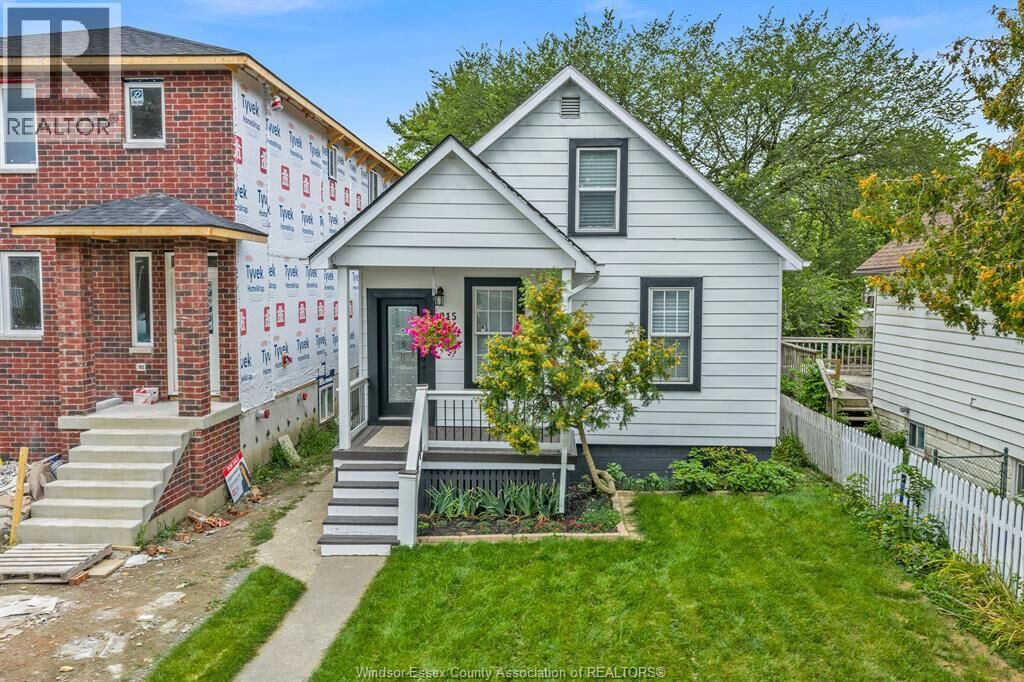 Photo de la propriété: 915 McKay Avenue ON N9B 2A4