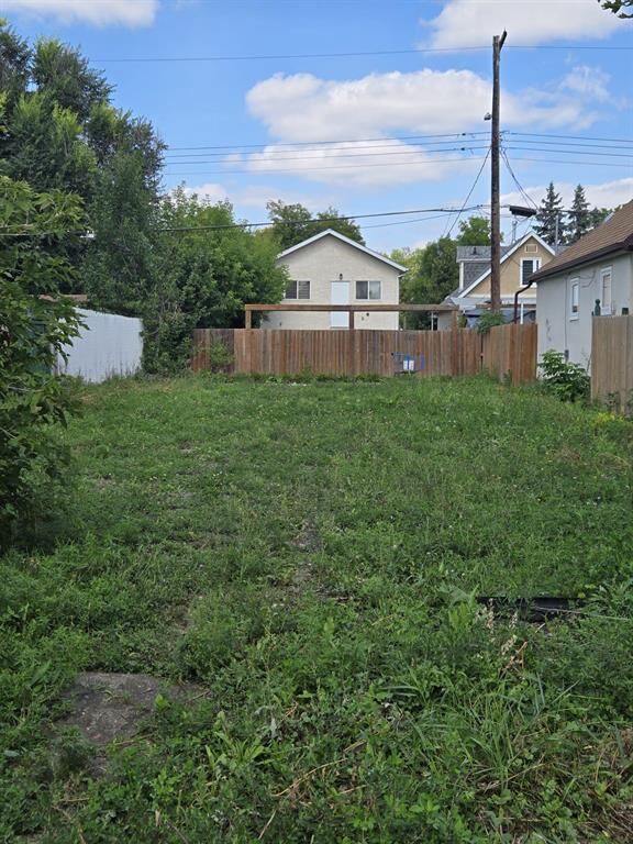 Photo de la propriété:  679 Pritchard Avenue  MB R2W 7K6 
