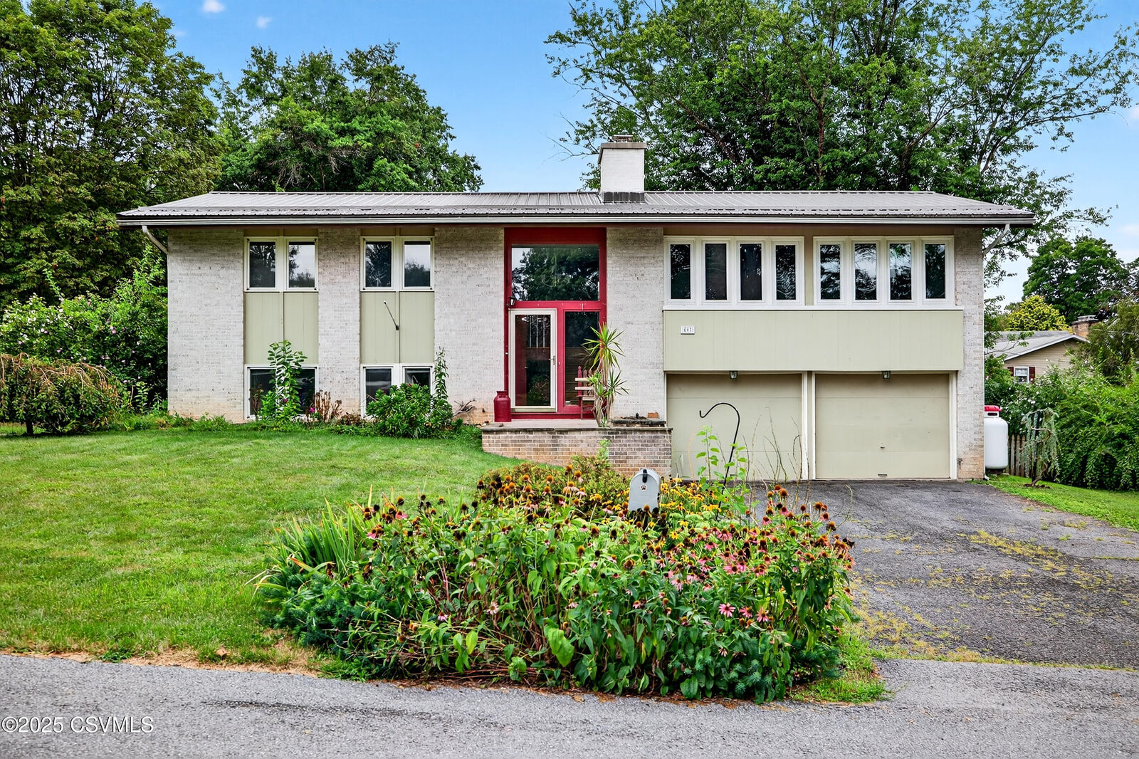 Property Photo:  407 S 20th Street  PA 17837 