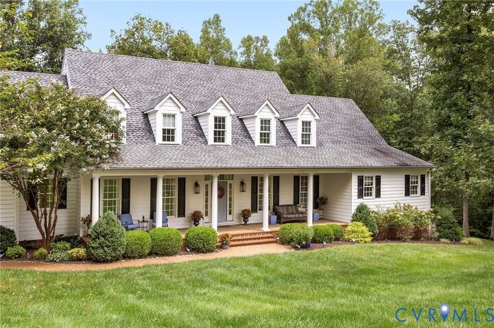 Property Photo: 3124 Walnut Ridge Lane VA 23063