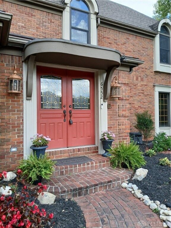 Property Photo:  6552 Stillcrest Way  OH 45414 