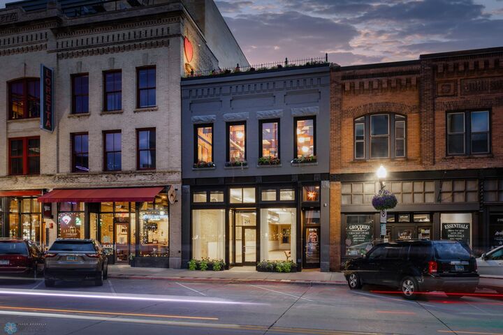Property Photo: 214 Broadway N ND 58102