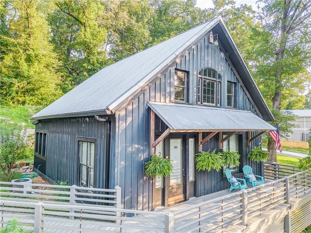 Property Photo: 515 S Broad Street S GA 30161