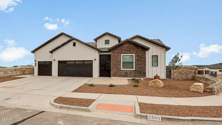 Property Photo: 2395 Enchanted Nook Lane TX 79911