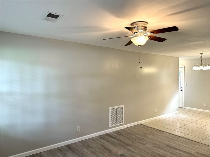 Property Photo:  1011 Dilworth Street  GA 31558 