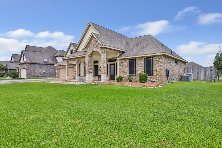Property Photo:  14063 Belmont Circle  TX 77523 
