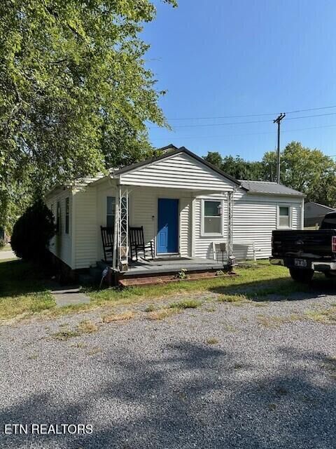 Property Photo: 702 Houston Ave TN 37804