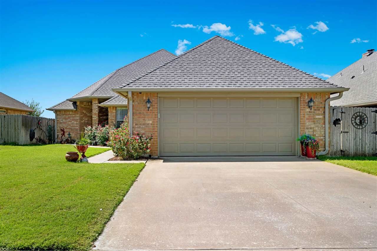 Property Photo: 6606 NW Euclid Ave OK 73505