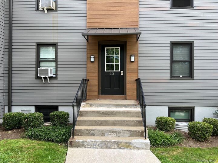 Property Photo: 12 Hendrick Lane 43E NY 10591