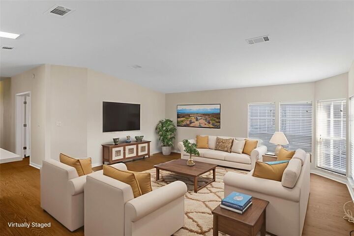 Property Photo:  36645 Kay Avenue  FL 33542 