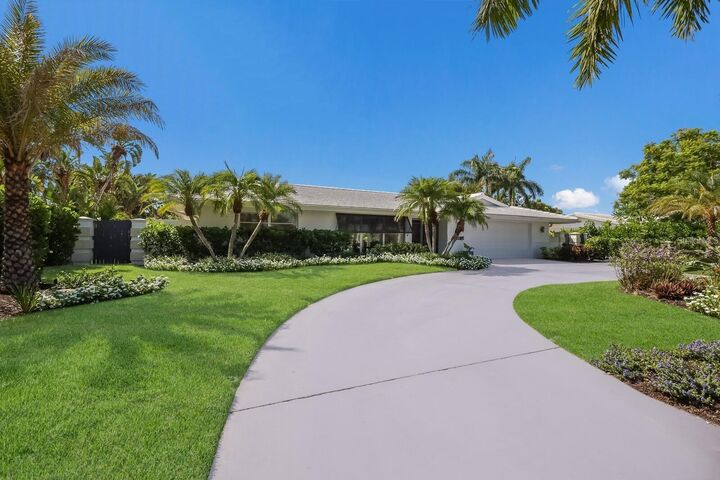 567 Bird Key Drive  Sarasota FL 34236 photo