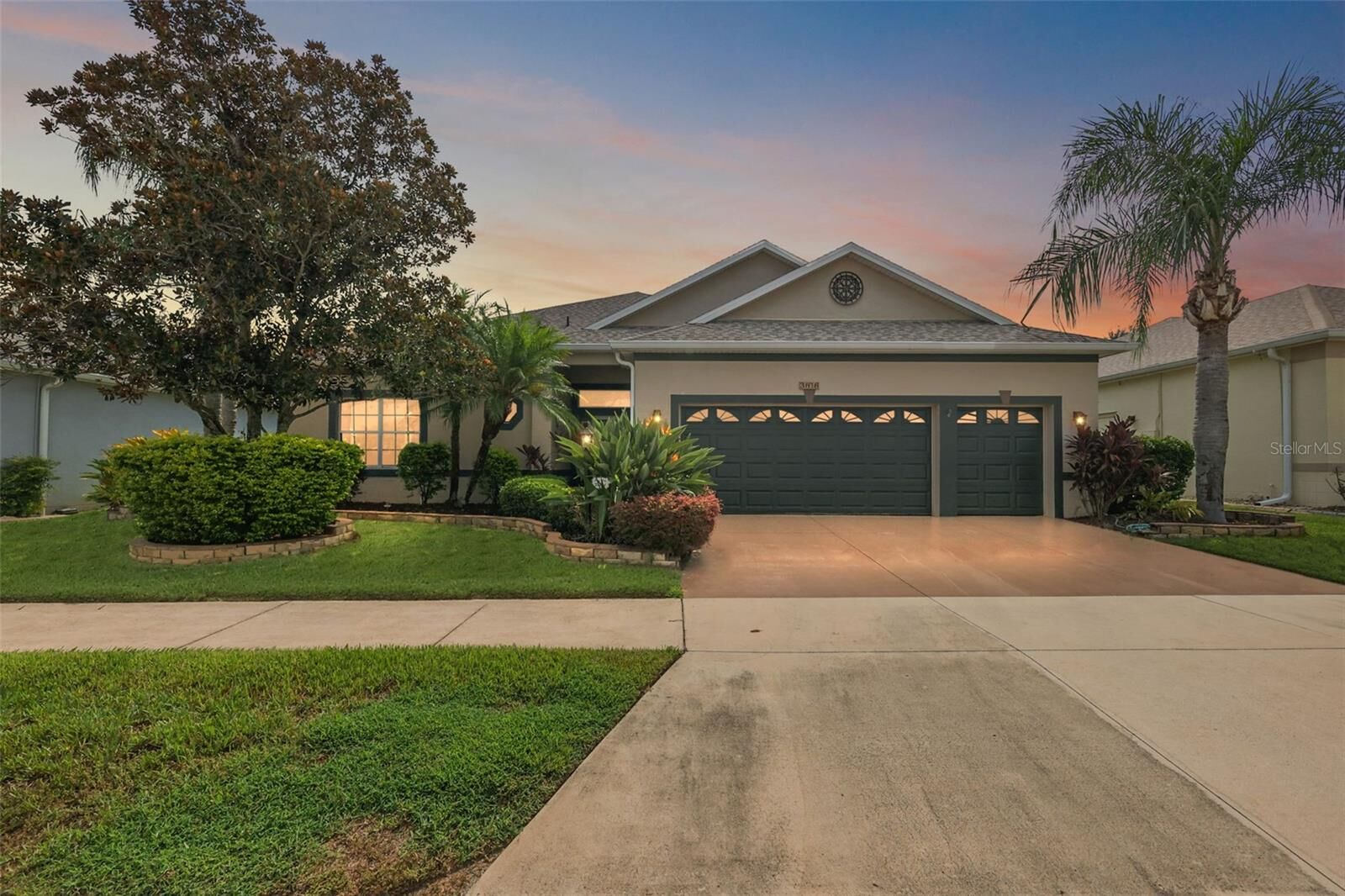 Property Photo: 3818 St Emma Court FL 34748