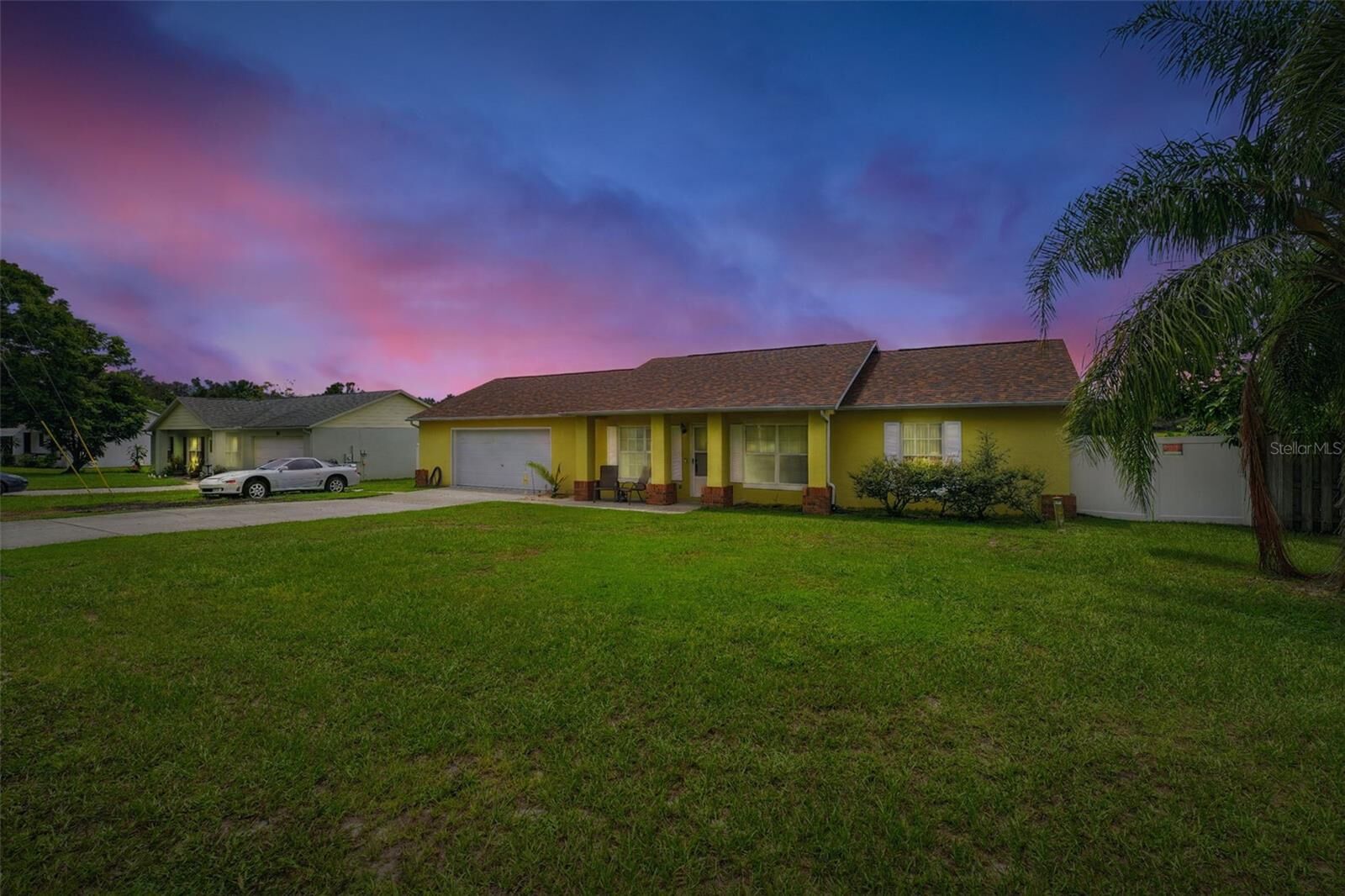 Property Photo: 49 Lake Jackson Drive FL 34753