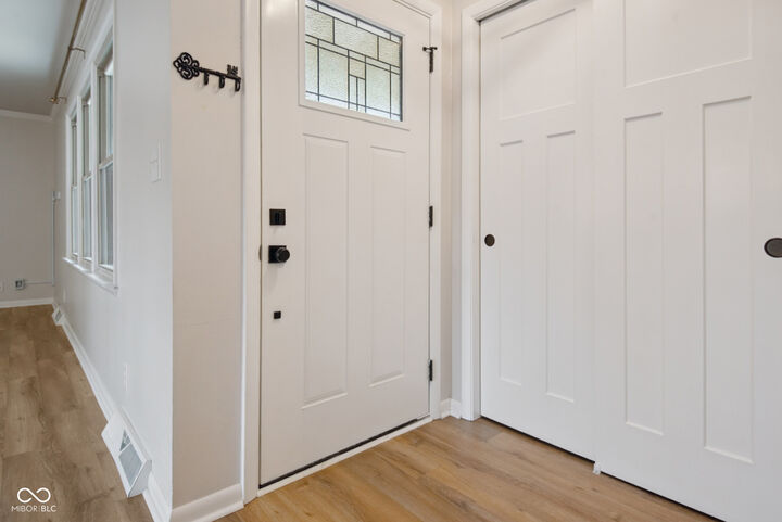 Property Photo: 3859 Colonial Drive IN 47203