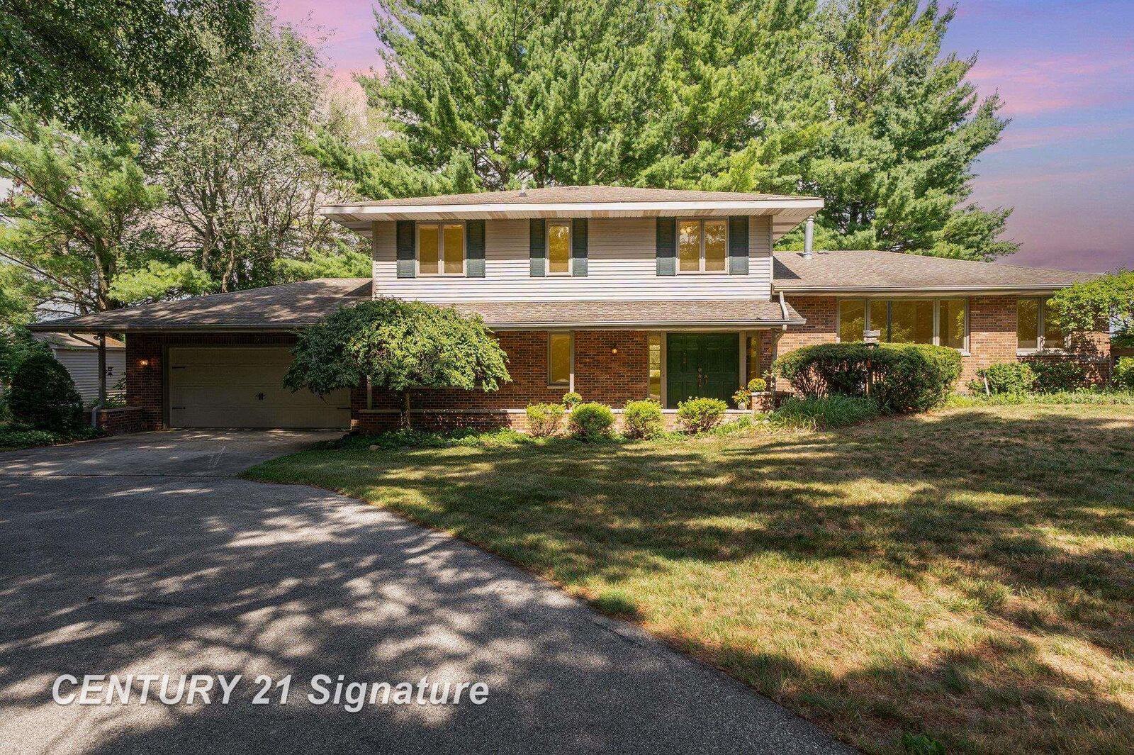 Property Photo: 4198 N Francis Shores Avenue MI 48657