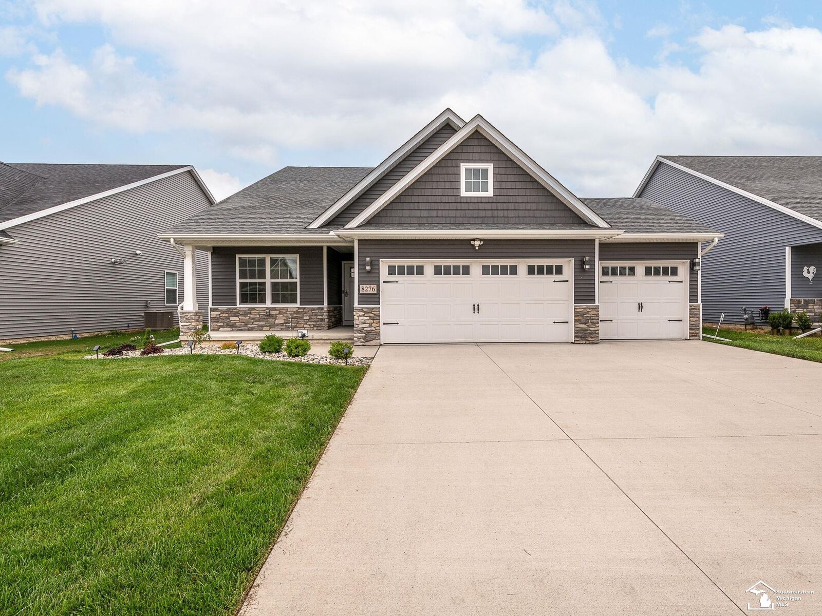 Property Photo:  8276 Grande Lake Circle  MI 48182 