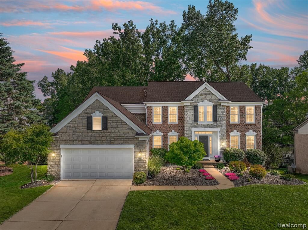 Property Photo: 1412 Marina Pointe Blvd MI 48362 3905