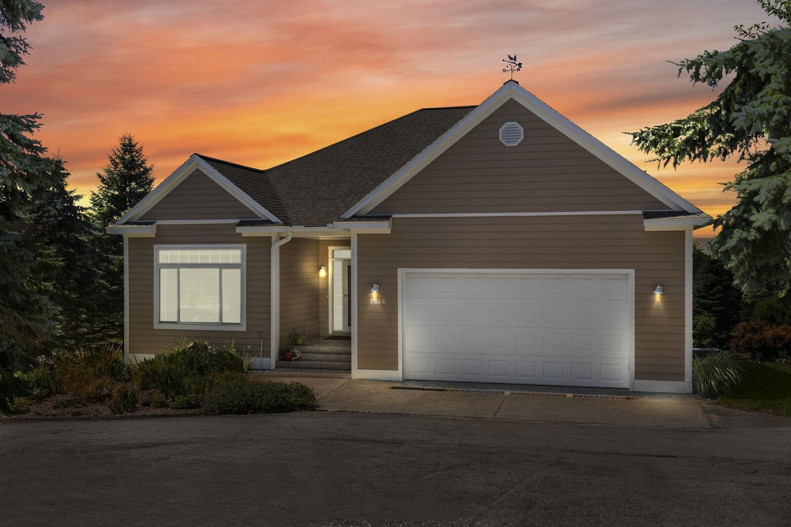 Property Photo:  5668 Golf Meadows Drive  MI 49615 